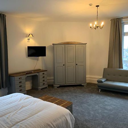 Churchill'S Hotel Wombwell Ngoại thất bức ảnh