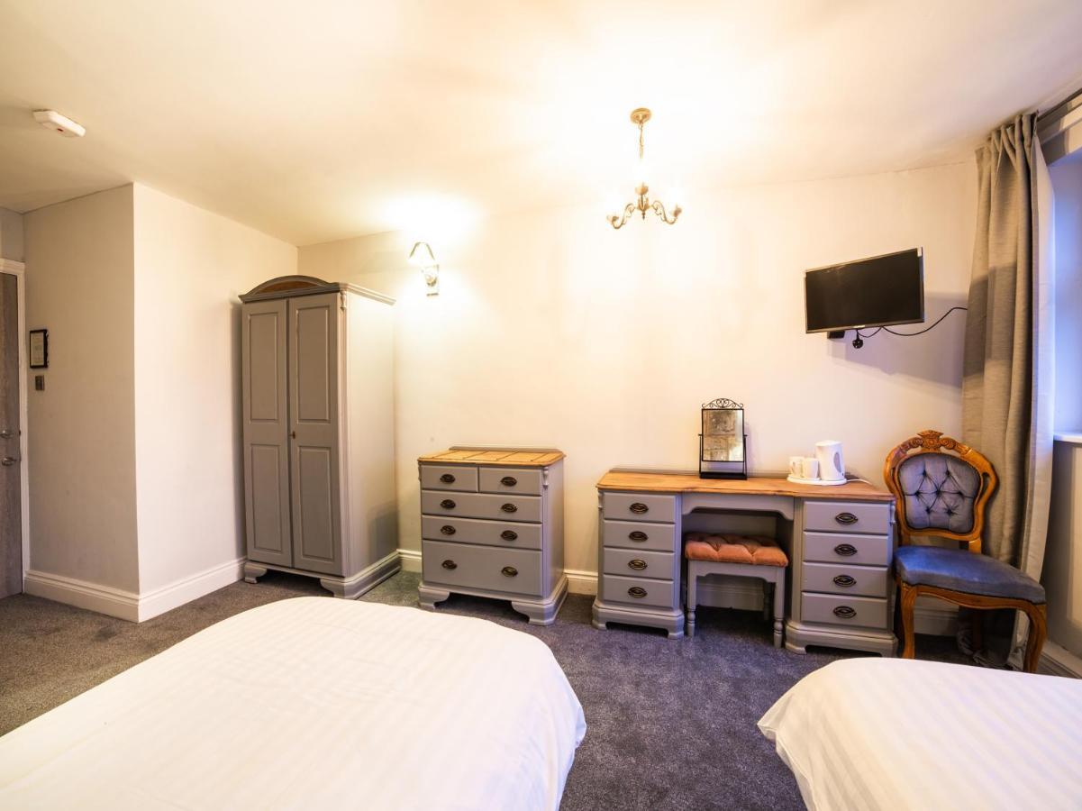 Churchill'S Hotel Wombwell Ngoại thất bức ảnh