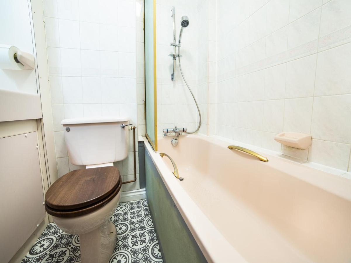 Churchill'S Hotel Wombwell Ngoại thất bức ảnh
